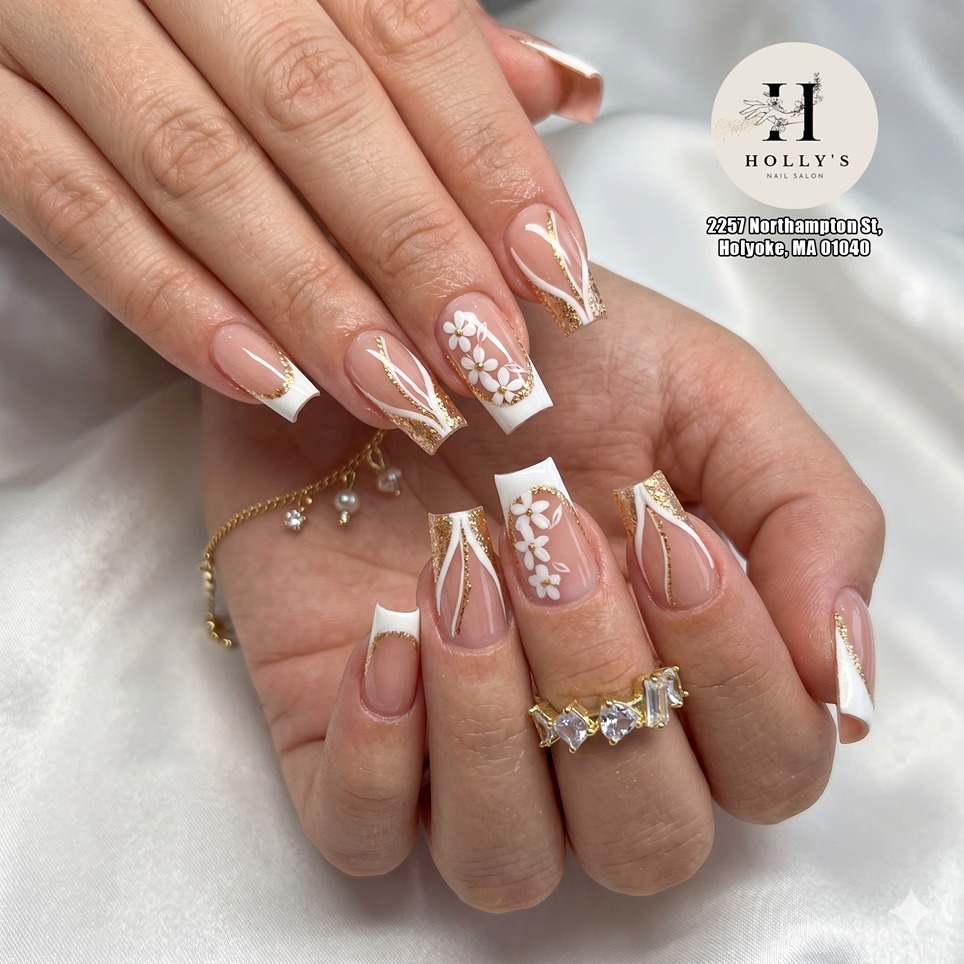 Holly's Nail Salon